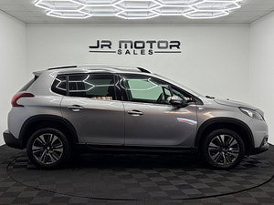 Peugeot 2008 thumbnail