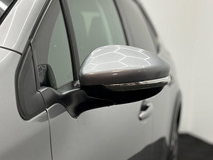 Peugeot 2008 thumbnail