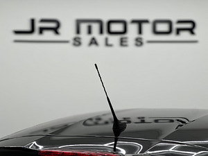 Peugeot 208 thumbnail