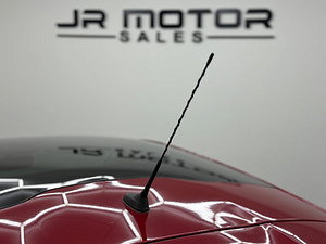 Peugeot 208 thumbnail