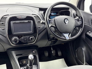 Renault Captur thumbnail