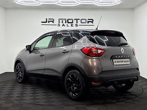 Renault Captur thumbnail