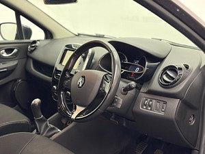 Renault Clio thumbnail