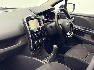 Renault Clio thumbnail
