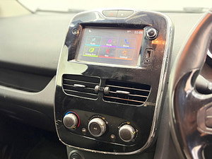 Renault Clio thumbnail