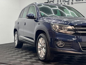 Volkswagen Tiguan thumbnail