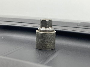 Volkswagen Tiguan thumbnail