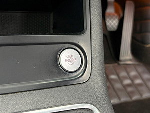 Volkswagen Tiguan thumbnail
