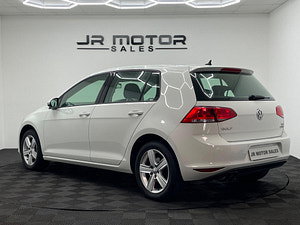 Volkswagen Golf thumbnail