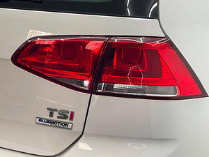 Volkswagen Golf thumbnail