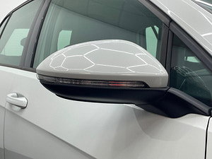 Volkswagen Golf thumbnail