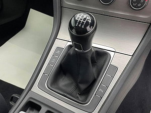 Volkswagen Golf thumbnail