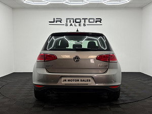 Volkswagen Golf thumbnail