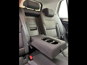 Volkswagen Golf thumbnail
