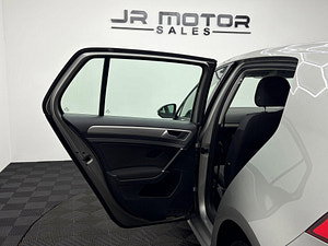 Volkswagen Golf thumbnail