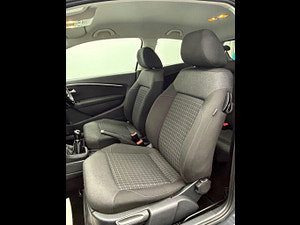 Volkswagen Polo thumbnail