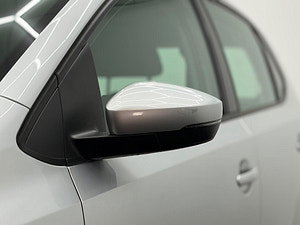 Volkswagen Polo thumbnail