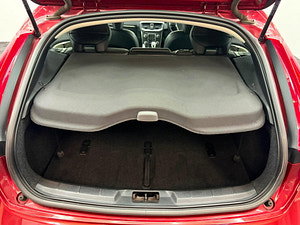 Volvo V40 Cross Country thumbnail