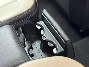Volvo V40 Cross Country thumbnail