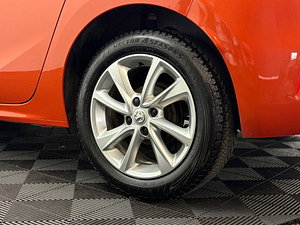 Vauxhall Corsa thumbnail