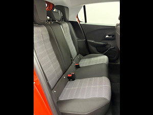 Vauxhall Corsa thumbnail
