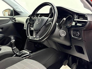 Vauxhall Corsa thumbnail