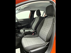 Vauxhall Corsa thumbnail