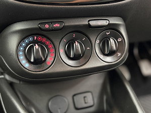 Vauxhall Corsa thumbnail