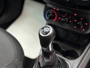 Vauxhall Corsa thumbnail