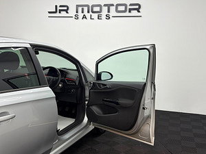 Vauxhall Corsa thumbnail