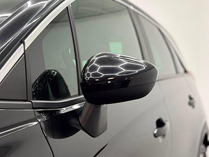 Vauxhall Crossland X thumbnail