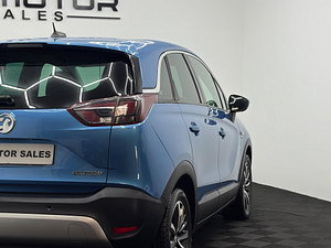 Vauxhall Crossland X thumbnail