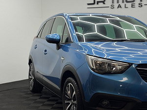 Vauxhall Crossland X thumbnail