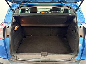 Vauxhall Crossland X thumbnail