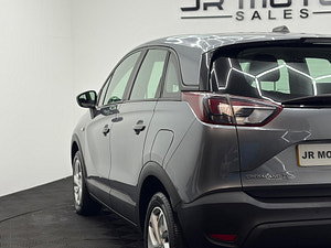 Vauxhall Crossland X thumbnail