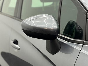 Vauxhall Crossland X thumbnail