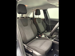 Vauxhall Crossland X thumbnail