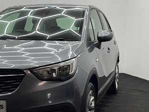 Vauxhall Crossland X thumbnail