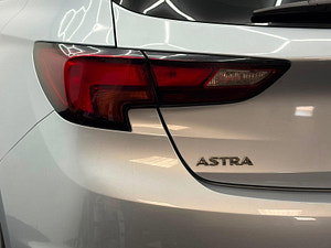 Vauxhall Astra thumbnail