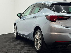 Vauxhall Astra thumbnail