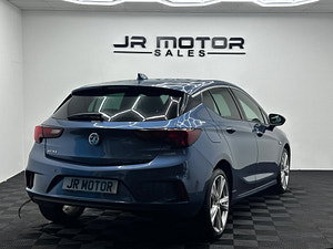 Vauxhall Astra thumbnail