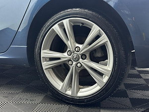 Vauxhall Astra thumbnail