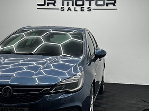 Vauxhall Astra thumbnail