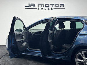 Vauxhall Astra thumbnail