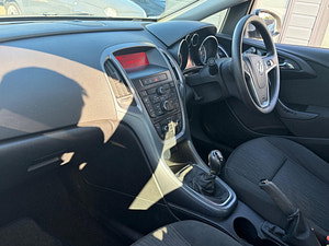 Vauxhall Astra thumbnail