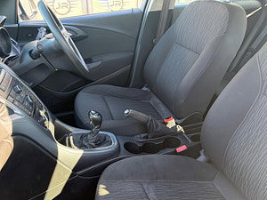 Vauxhall Astra thumbnail