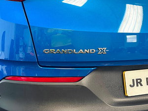 Vauxhall Grandland X thumbnail