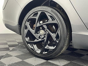 Vauxhall Insignia thumbnail