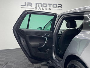 Vauxhall Insignia thumbnail