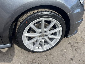 Audi A1 thumbnail